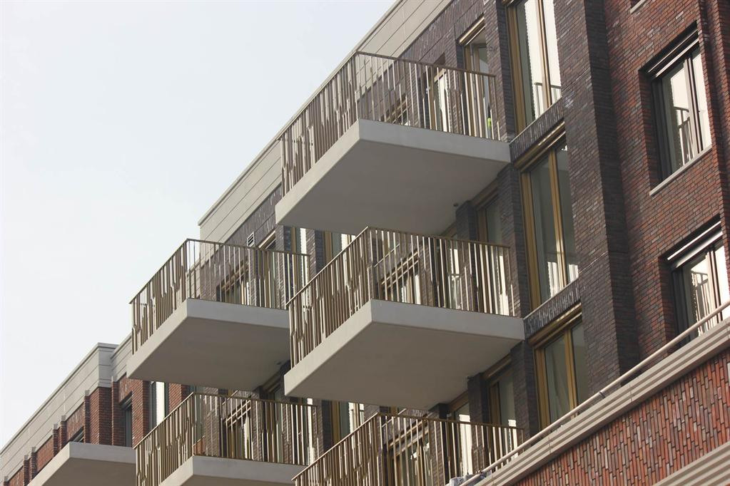 Aluminium-balkonhekken-lamellen-Cepu-Constructions.jpg