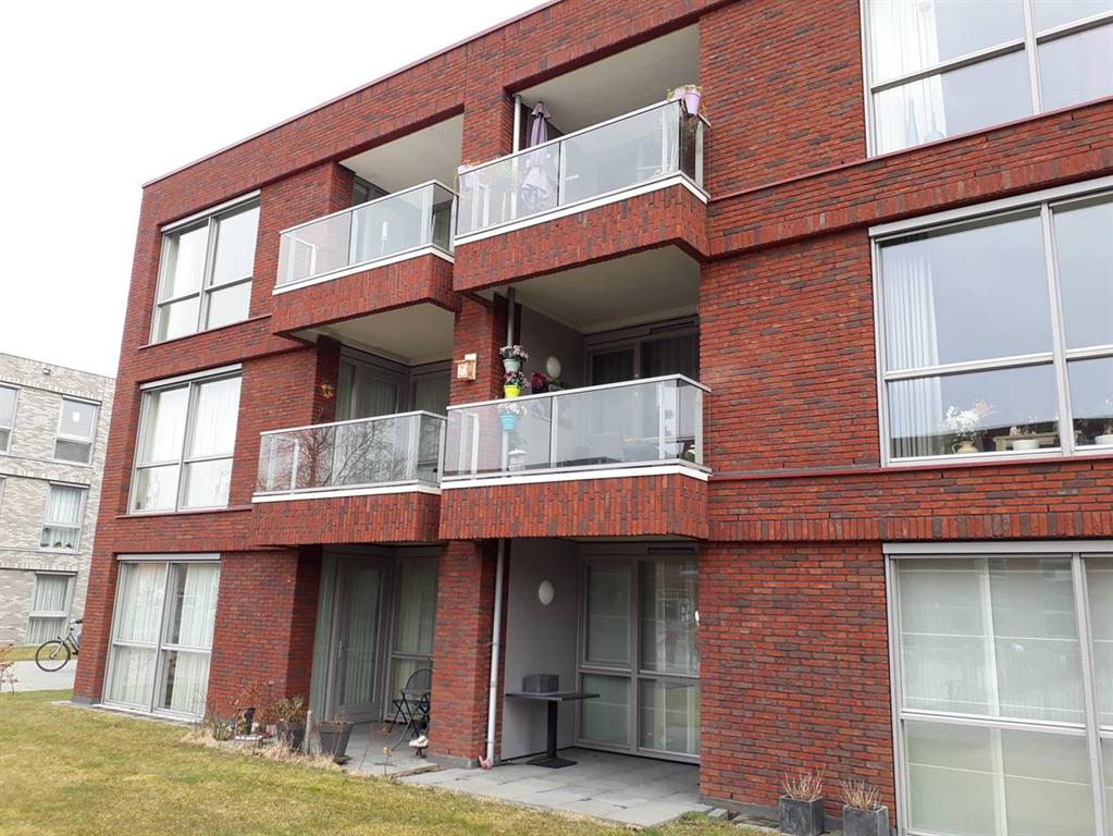 Balkonhek-glas-hekwerken-balustrade-aluminium-Uden-Cepu-Constructions.jpg