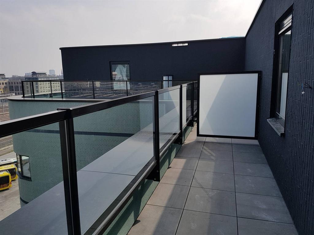 Balkonhekken-privacyschermen-glas-aluminium-dakterras-Utrecht-CEPU-Constructions.jpg