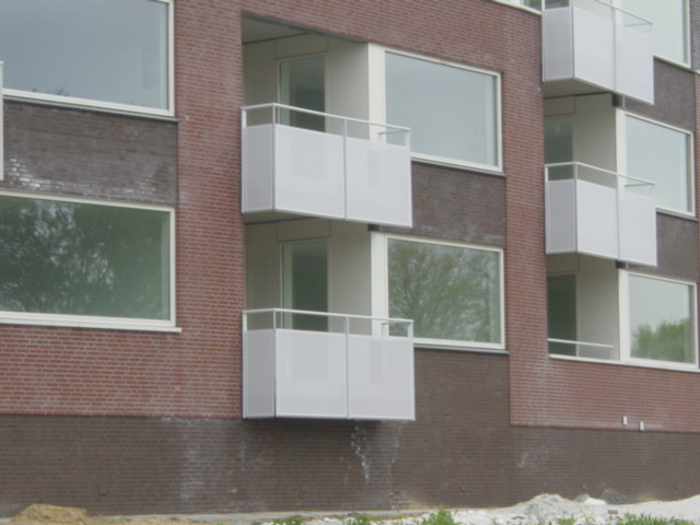 Hekwerken-balkon-leuningen-aluminium-Heesch-Cepu-Constructions.JPG