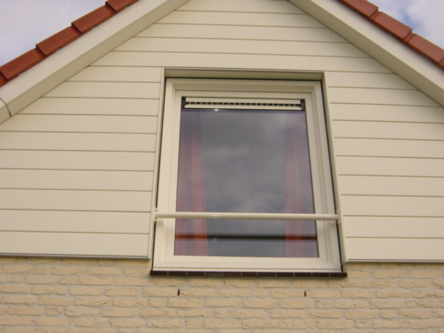 Leuning-voor-raam-CEPU-aluminium.jpg